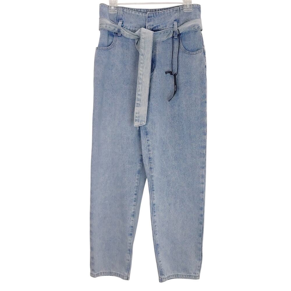 Numero Brussels Jeans Crop High Waist Tapered Leg Light Wash Womens Size 29 NEW